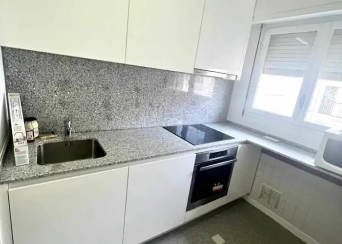 Apartment Lumineux, 2 Min De La *